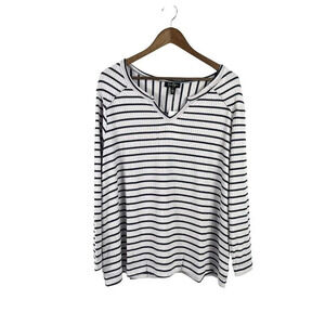 Jessica Simpson Womens V Neck Knit Top Plus Size 1X Pink Blue Stripe Raw Trim